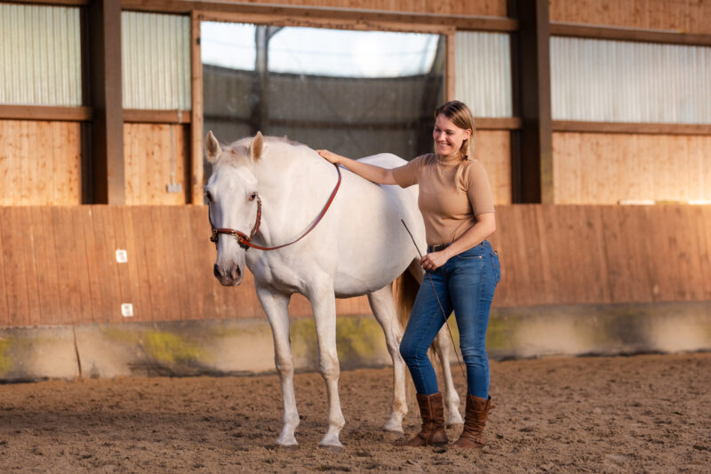 Franzi und Karl stehen